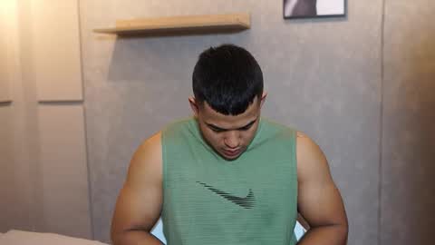 Snapshot of jacksonbell9 chatting on 12/02/25, 01:17 Jackson Bell online show from 12/02/25, 01:17