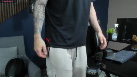 Jackson Olsen online show from 12/05/24, 12:11