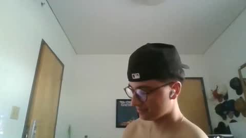 ImZacharyTyler online show from 05/28/26, 11:57