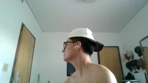 ImZacharyTyler online show from 06/01/26, 11:50