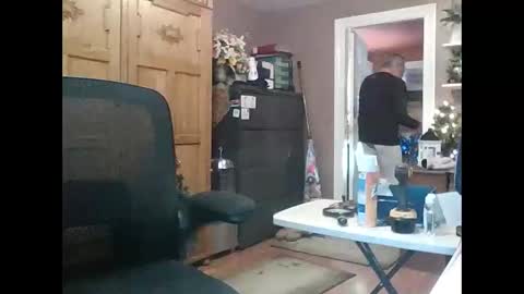 jacktoome383324 online show from 12/15/25, 12:53