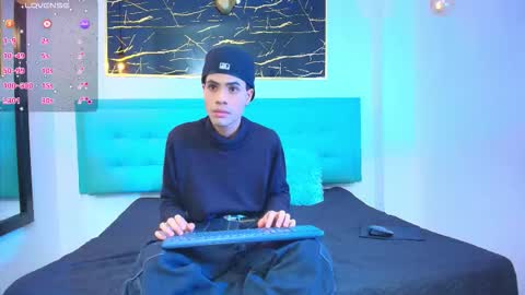 jacob_blackwell online show from 11/12/25, 04:24