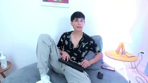 jacob_colliins online show from 05/23/26, 03:34