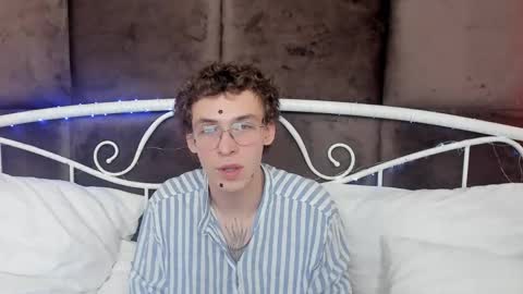 Snapshot of jacob_davidson chatting on 06/05/26, 06:52 Jacob online show from 06/05/26, 06:52