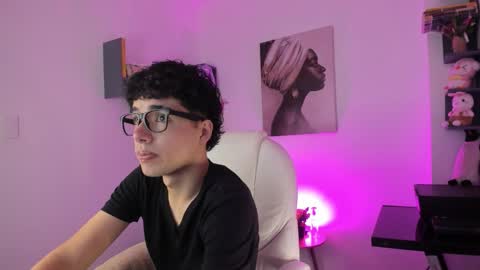 Snapshot of jacob_rick chatting on 09/16/25, 11:44 jacob_rick online show from 09/16/25, 11:44