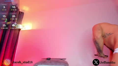 Snapshot of jacob_stud18 chatting on 10/06/25, 10:07 Jacob online show from 10/06/25, 10:07