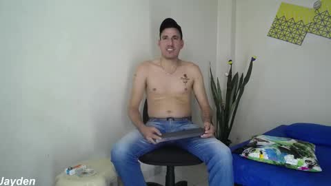 Jacob And Jayden online show from 09/16/25, 07:48