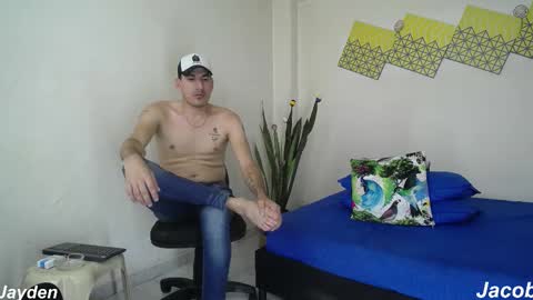 Jacob And Jayden online show from 10/20/25, 08:09