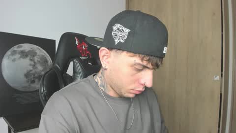 jacobb116 online show from 11/08/25, 01:28