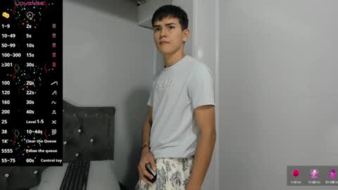 Snapshot of jacobb_lee chatting on 12/10/24, 08:49 Jacob Lee online show from 12/10/24, 08:49