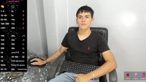 Snapshot of jacobb_lee chatting on 12/16/24, 10:13 Jacob Lee online show from 12/16/24, 10:13