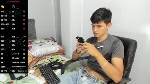 Snapshot of jacobb_lee chatting on 01/17/25, 09:17 Jacob Lee online show from 01/17/25, 09:17