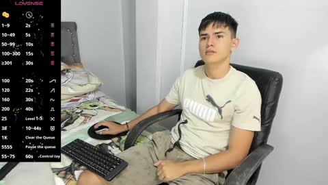 Snapshot of jacobb_lee chatting on 02/13/25, 08:13 Jacob Lee online show from 02/13/25, 08:13