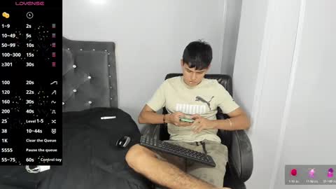 Snapshot of jacobb_lee chatting on 03/01/25, 08:31 Jacob Lee online show from 03/01/25, 08:31