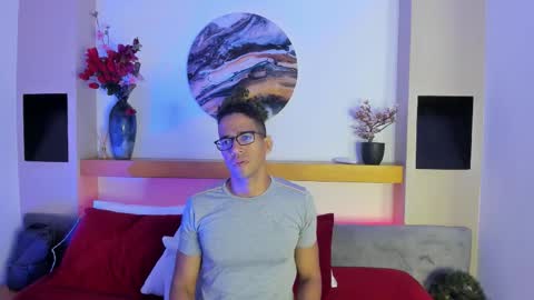 Snapshot of jacobdraven chatting on 10/03/25, 01:57 jacobdraven online show from 10/03/25, 01:57