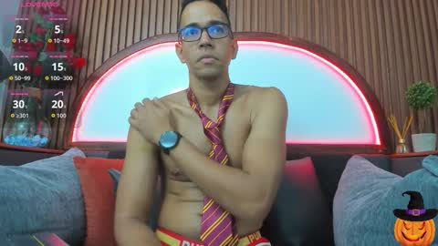 Snapshot of jacobdraven chatting on 10/31/25, 04:57 jacobdraven online show from 10/31/25, 04:57