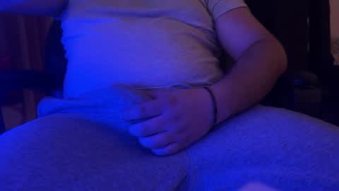 Snapshot of jacobeats chatting on 02/22/25, 04:07 Jacob Eats online show from 02/22/25, 04:07