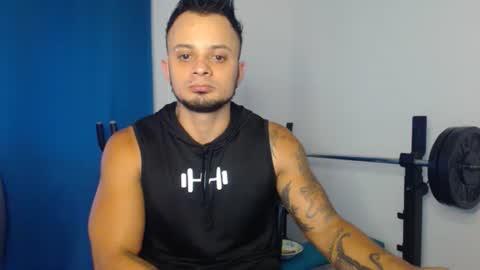 Snapshot of jacobjamess chatting on 09/25/25, 06:55 jacobjamess online show from 09/25/25, 06:55