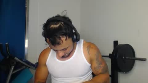 Snapshot of jacobjamess chatting on 11/14/25, 12:31 jacobjamess online show from 11/14/25, 12:31