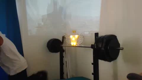 Snapshot of jacobjamess chatting on 11/15/25, 01:18 jacobjamess online show from 11/15/25, 01:18