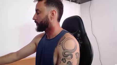 jacobkingd online show from 10/30/25, 07:36