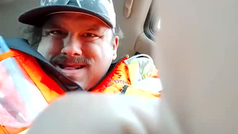 Shakey j online show from 11/02/25, 10:12