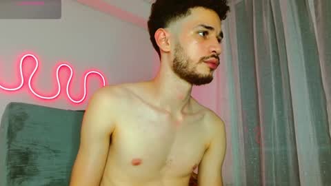 JACOB  ROBIN online show from 12/30/24, 12:22