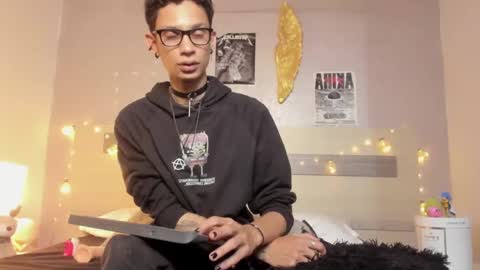 jacobsmitt1 online show from 09/12/25, 03:28
