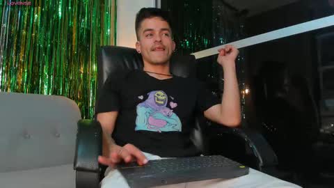 JACOB STONES online show from 03/10/25, 06:27
