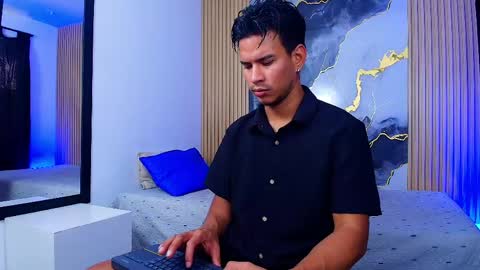 Snapshot of jacobwolf__ chatting on 05/30/26, 07:11 Jacob Wolf online show from 05/30/26, 07:11