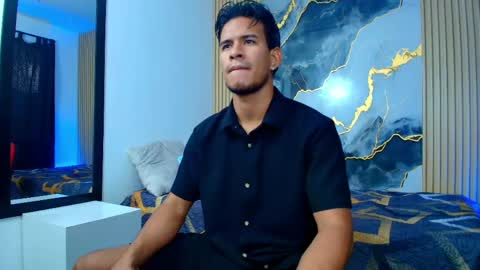 Snapshot of jacobwolf__ chatting on 06/07/26, 03:16 Jacob Wolf online show from 06/07/26, 03:16