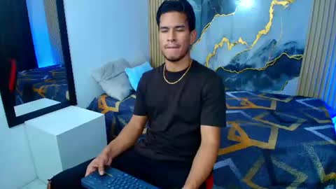 Snapshot of jacobwolf__ chatting on 06/09/26, 07:14 Jacob Wolf online show from 06/09/26, 07:14