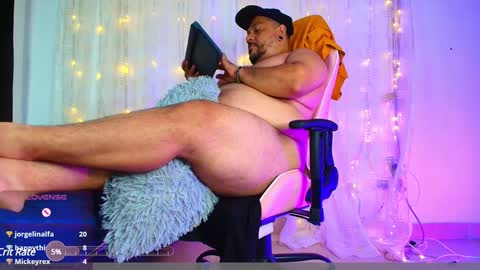 daddy sir master bear online show from 01/10/25, 05:47