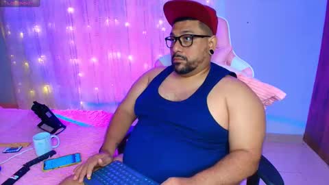 daddy sir master bear online show from 02/15/25, 04:58