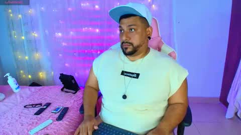 daddy sir master bear online show from 02/28/25, 07:56