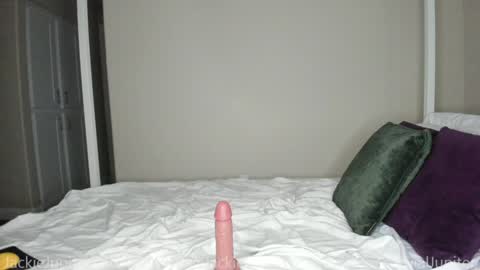 Jackie Jupiter online show from 01/01/25, 02:51