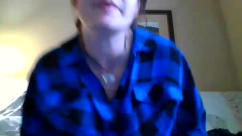 Jacqueline Stone online show from 11/05/25, 10:10