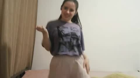 jacquelynsundin online show from 09/19/25, 05:31