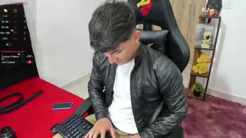 jacobo online show from 12/17/24, 02:55