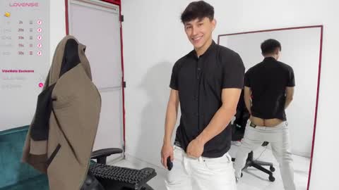jacobo online show from 12/29/24, 01:49