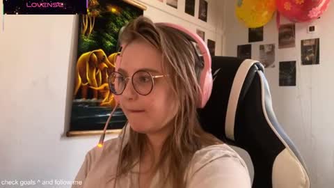 jacywinslat online show from 10/18/25, 01:34