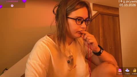 jacywinslat online show from 05/05/26, 08:44