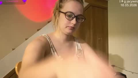 jacywinslat online show from 05/17/26, 02:35
