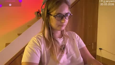 jacywinslat online show from 05/20/26, 02:34