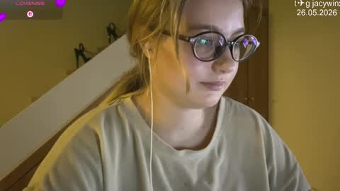 jacywinslat online show from 05/26/26, 04:47