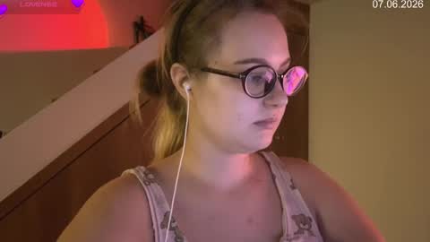 jacywinslat online show from 06/07/26, 01:26