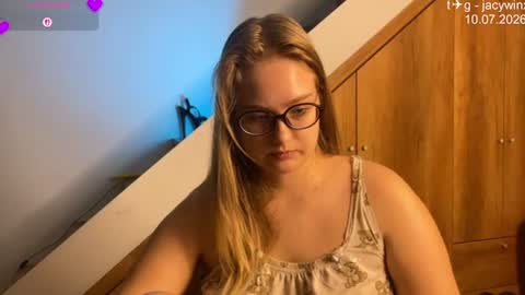 jacywinslat online show from 07/10/26, 07:38