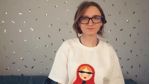 Megan online show from 09/15/25, 12:16