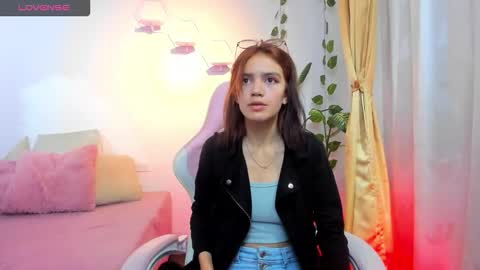 jade77__ online show from 09/09/25, 12:48