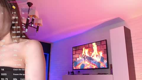 Jade online show from 09/10/25, 01:44